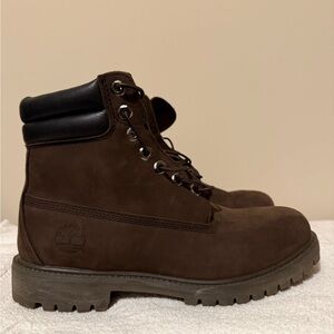 Timberland Men's Dark Chocolate Brown Nubuck Boots Sz M 8.5 / Wm 10. Very Good
